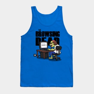 Funny Zombie Browsing The Internet Gift For Zombie Lovers Tank Top